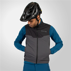 ENDURA - E9191BK vesta pánská MT500 Spray gilet black