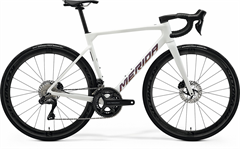 MERIDA SCULTURA 8000 Matt White(Rainbow Purple)