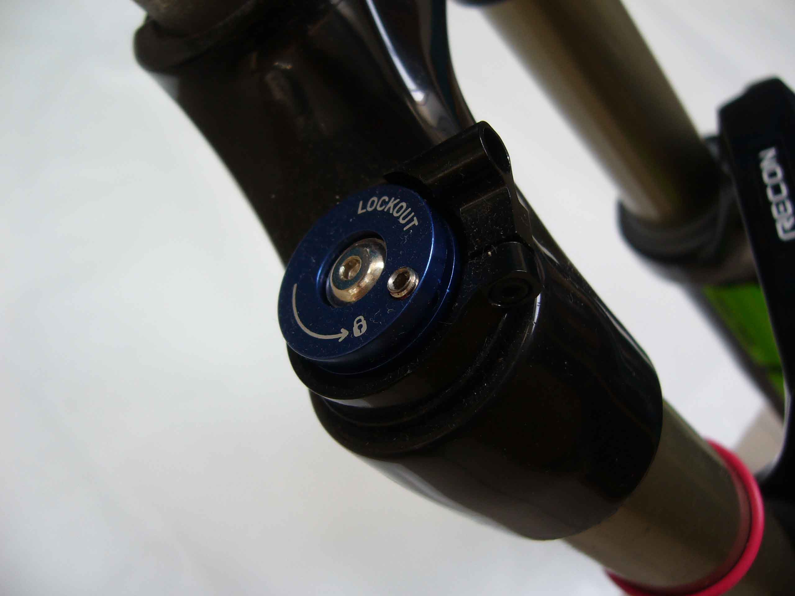 ROCK SHOX - Vidlice RECON GOLD 29" TK 29-46 100 taper Pushlock ...