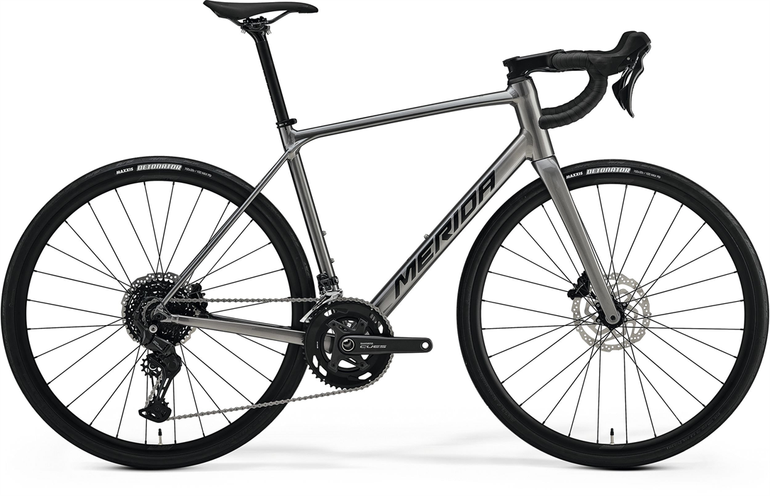 SCULTURA ENDURANCE 300 Gunmetal Grey(Black)