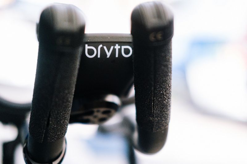 Cyklopočítač Bryton pohledem Jana Hirta